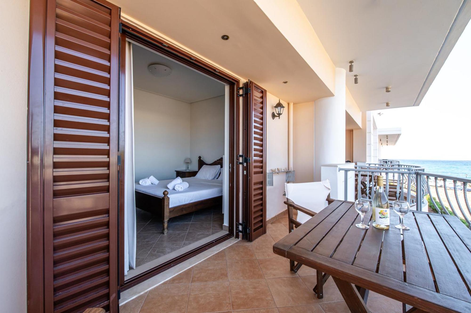 Kahlua Bay Apartments Hersonissos  Exterior foto